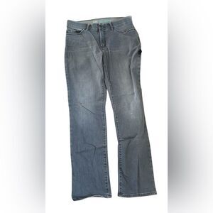 Lee Modern Series Women’s Total Freedom Straight Leg Jeans
